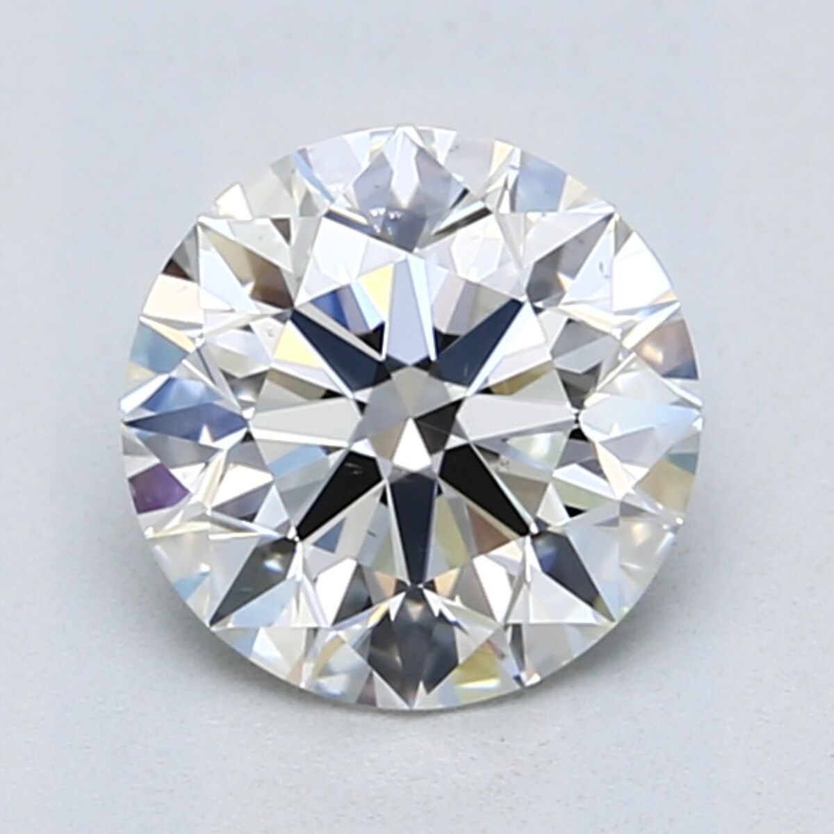 1.5 carat G color diamond